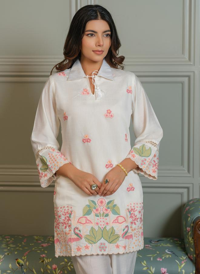 دي دبليو طقم منسق من تونيك بياقة قميص ومطرز مع بنطال للنساء - Image 1